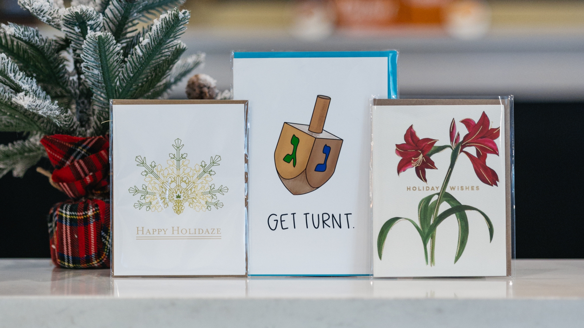 2025 holiday gift guide greeting cards
